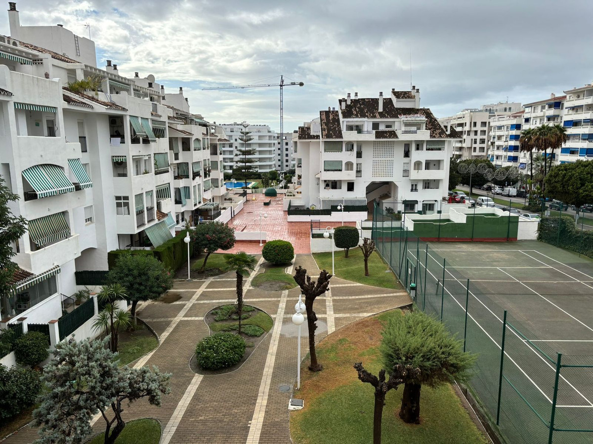 Middle Floor Apartment bilde 2