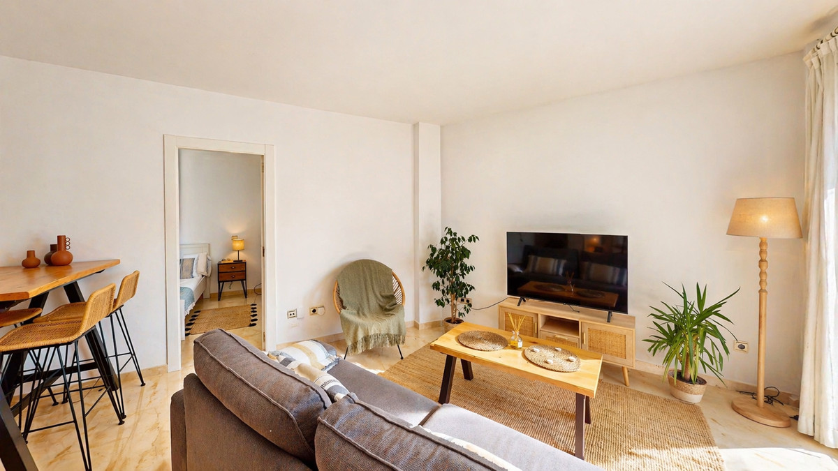 Middle Floor Apartment bilde 7