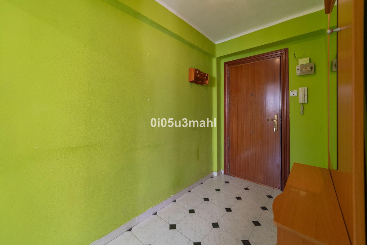 Middle Floor Apartment bilde 44