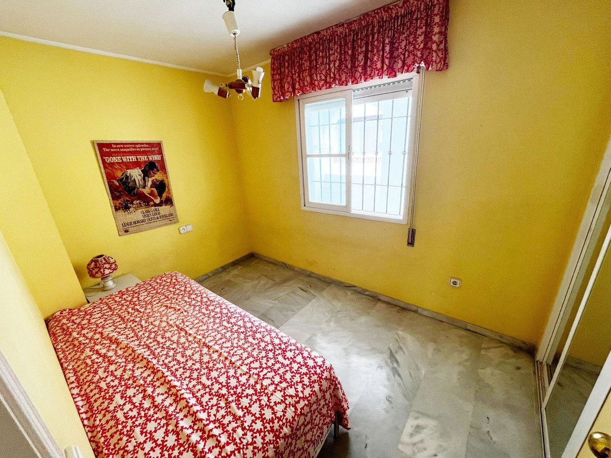 Middle Floor Apartment bilde 8