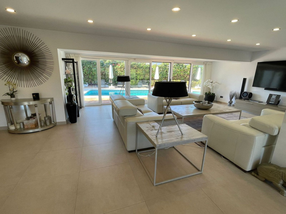 Detached Villa bilde 5