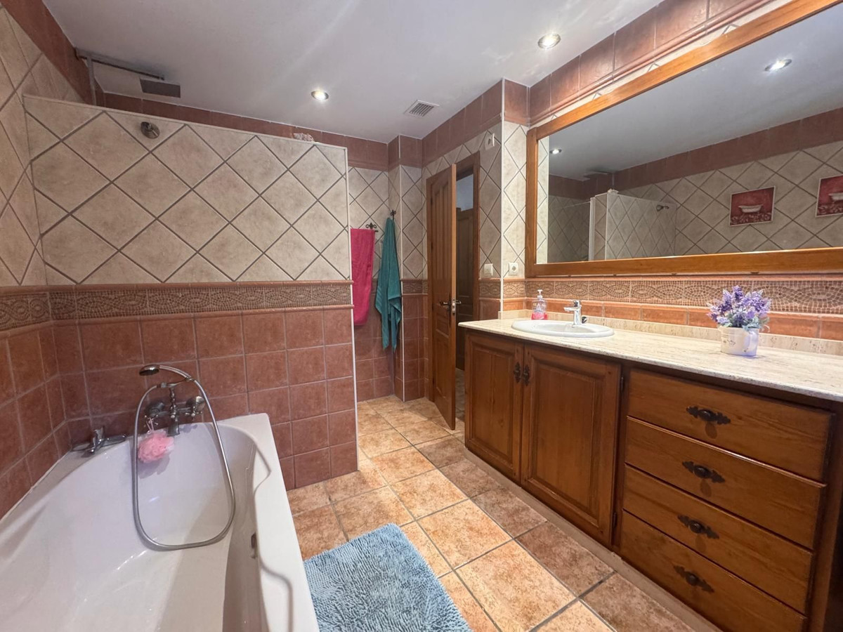 Detached Villa bilde 25