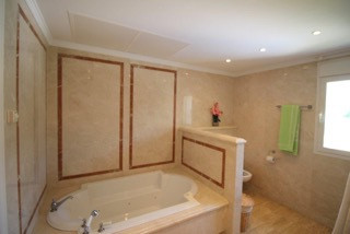 Middle Floor Apartment bilde 7