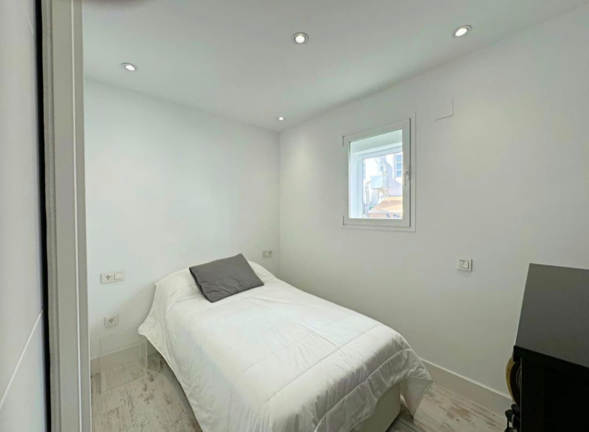 Middle Floor Apartment bilde 9