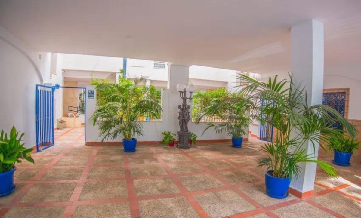 Middle Floor Apartment bilde 7