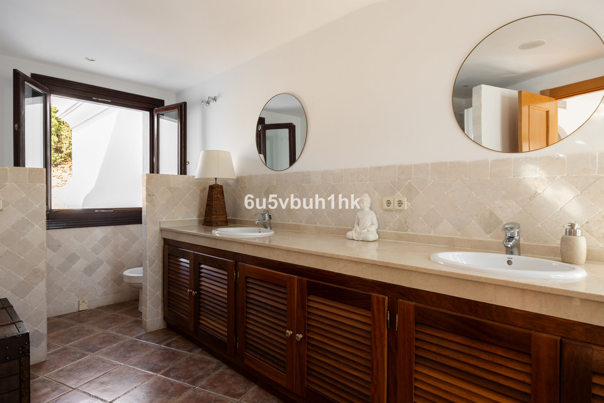 Detached Villa bilde 18