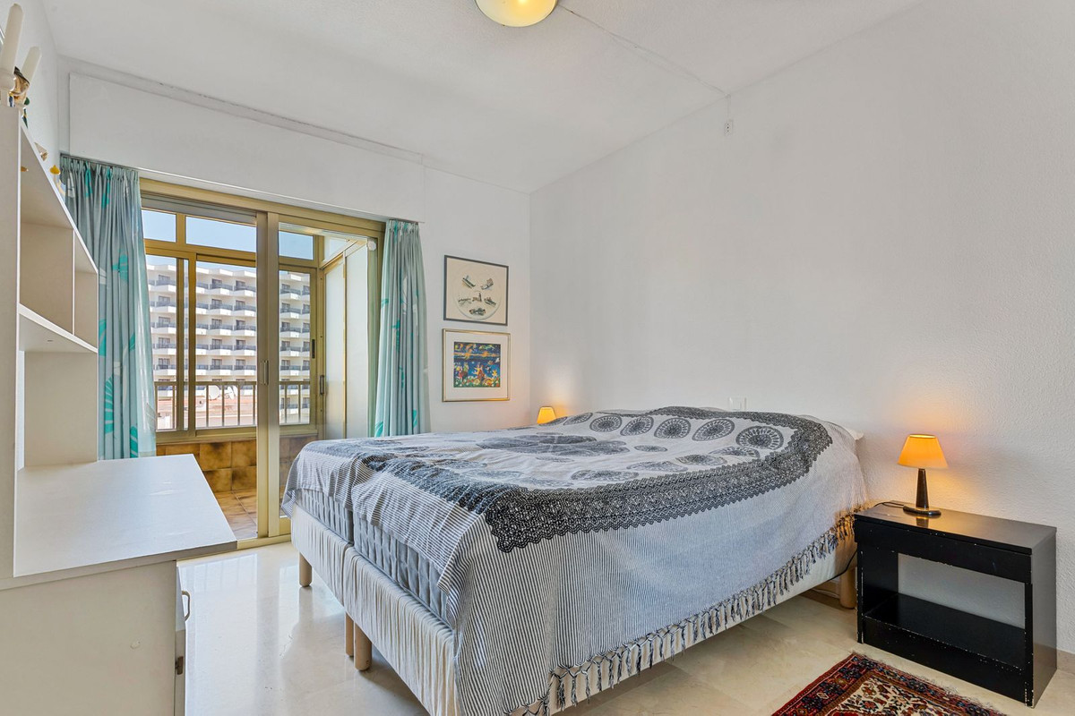 Middle Floor Apartment bilde 18