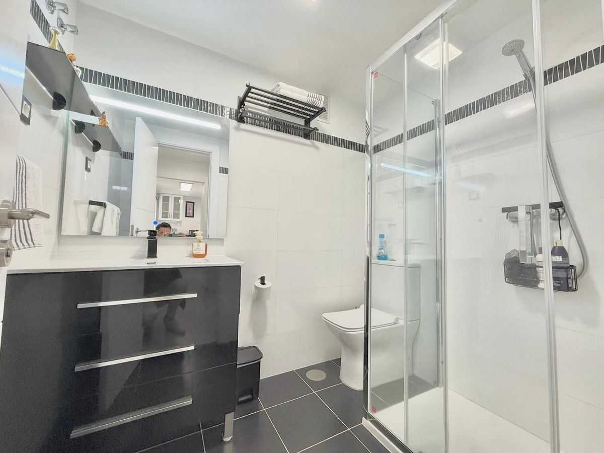 Middle Floor Apartment bilde 19