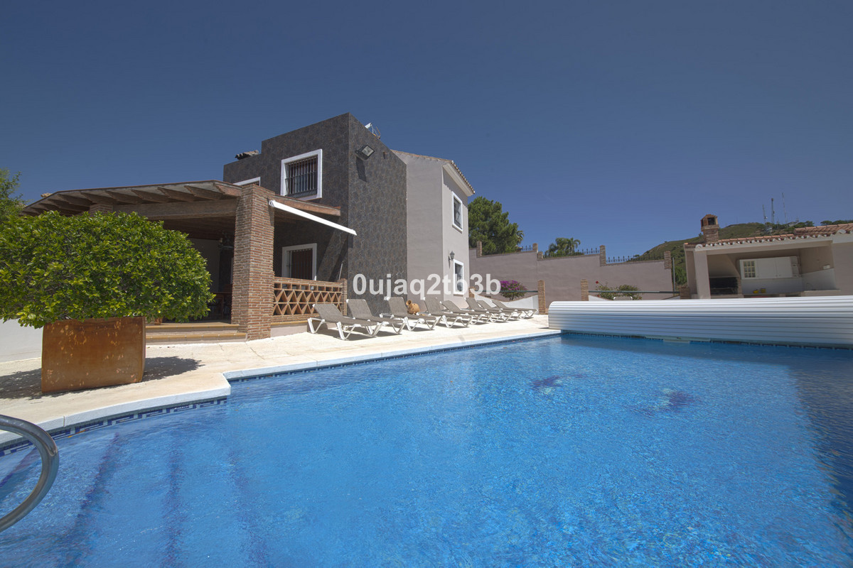 Detached Villa bilde 2