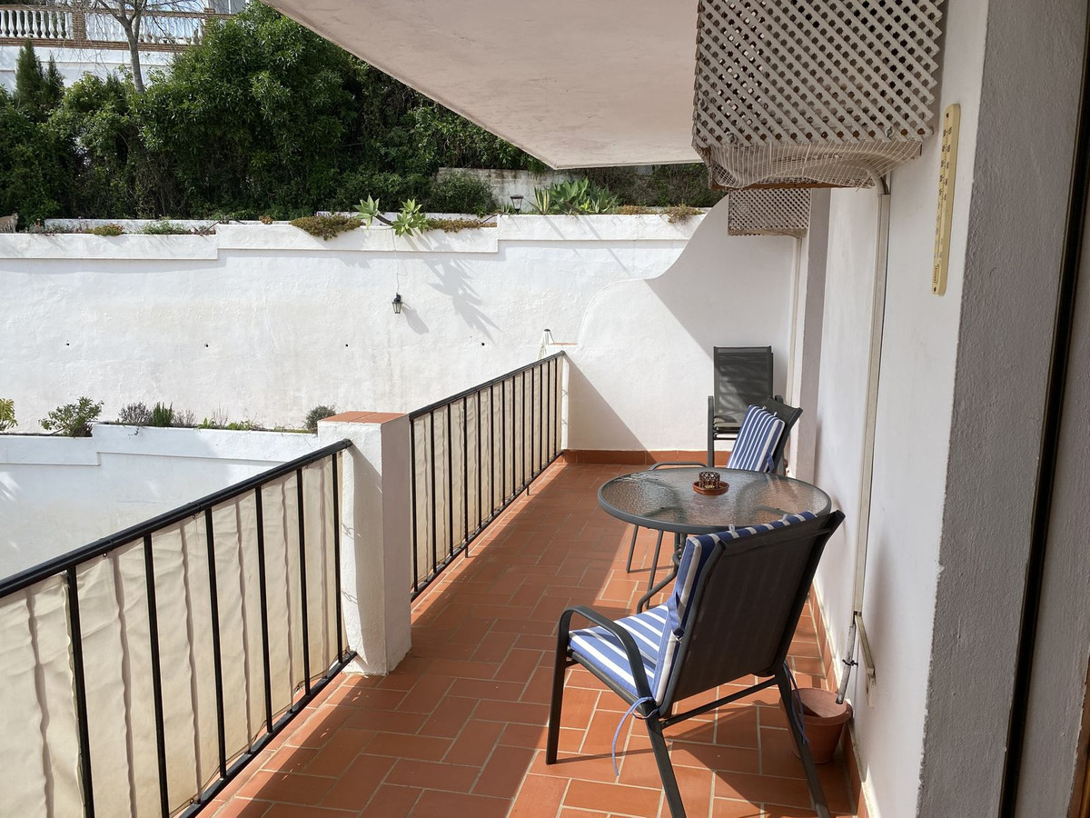 Middle Floor Apartment bilde 12