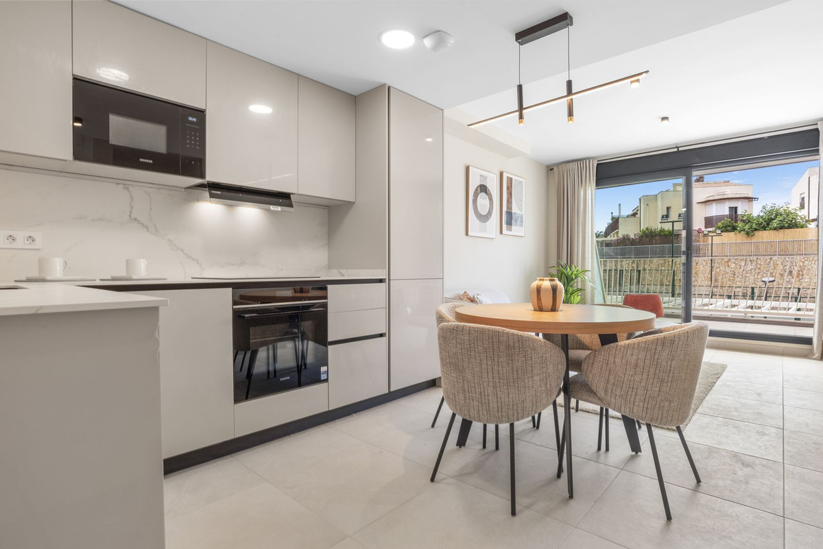 Middle Floor Apartment bilde 4