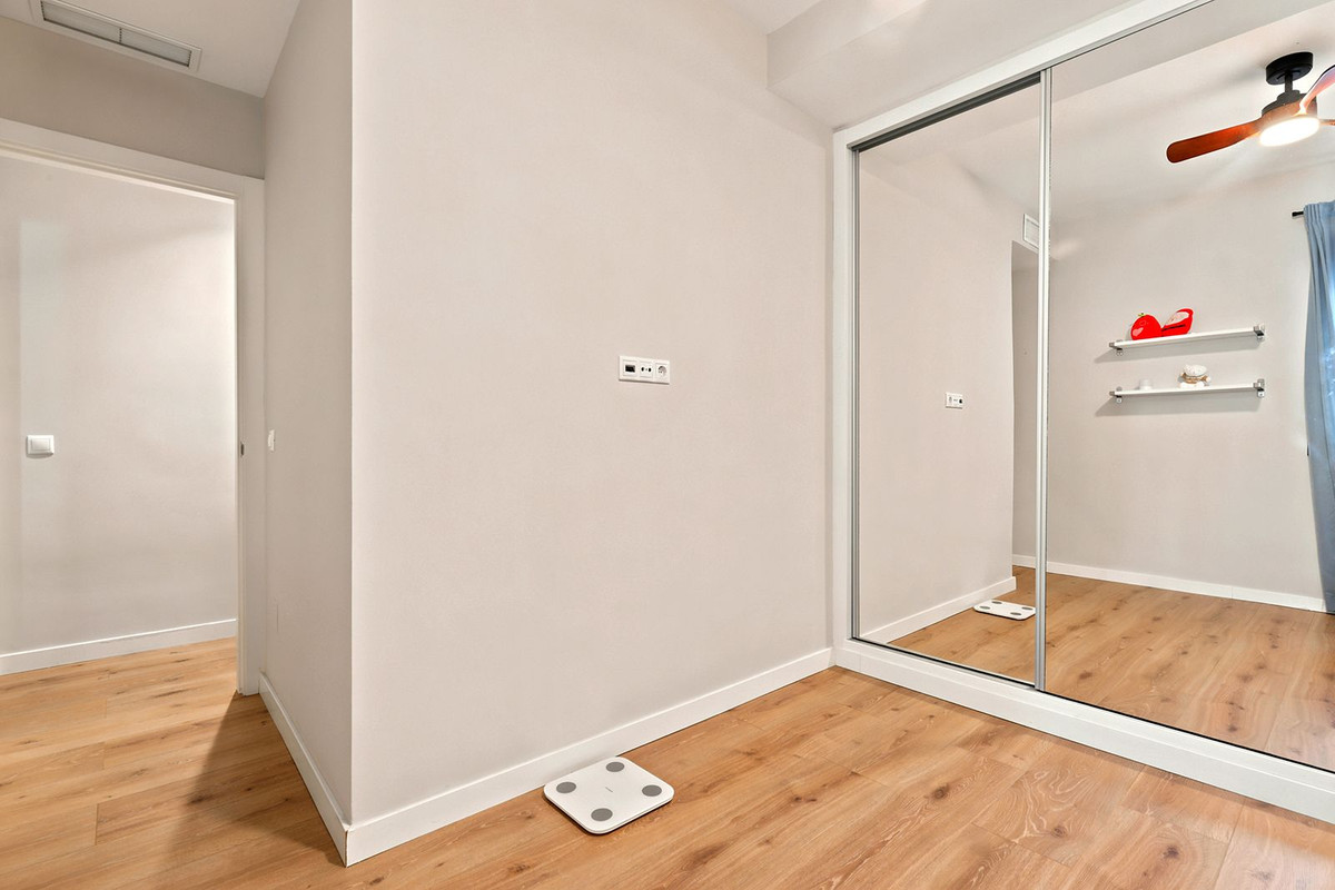 Middle Floor Apartment bilde 25