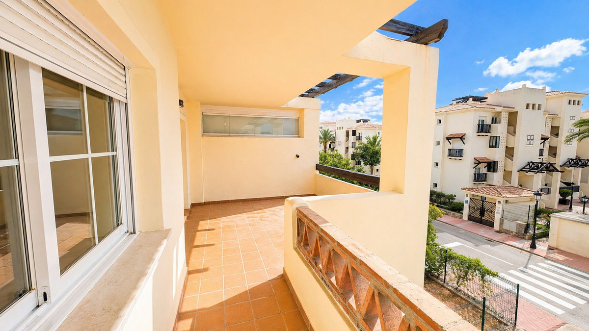 Middle Floor Apartment bilde 7