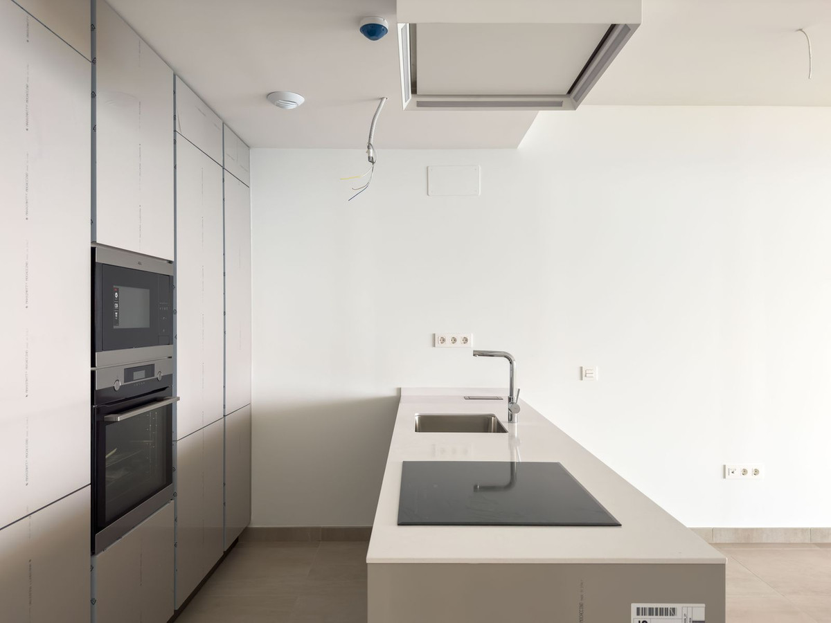 Middle Floor Apartment bilde 10