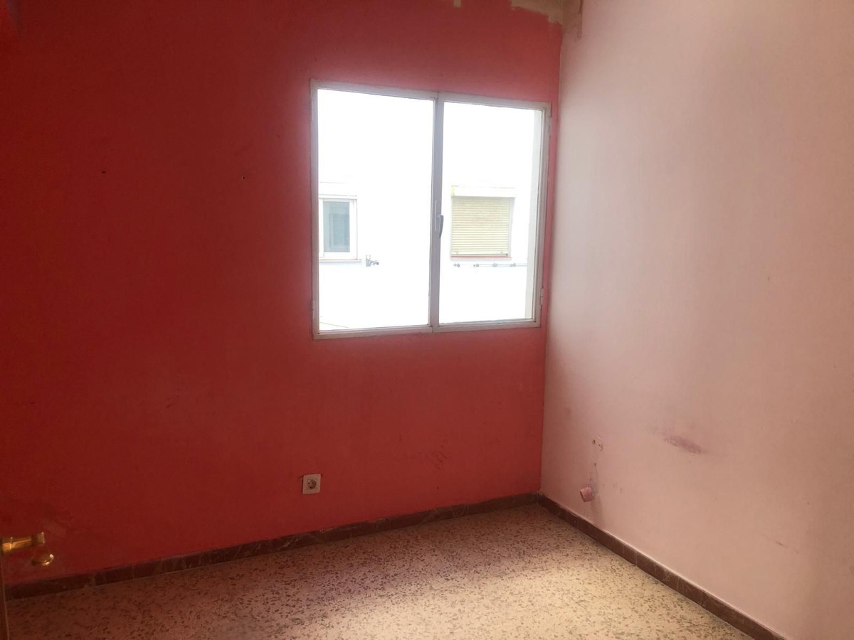 Middle Floor Apartment bilde 14