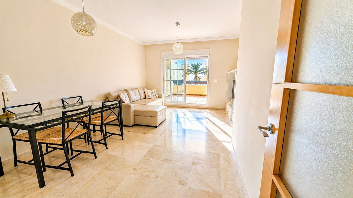 Middle Floor Apartment bilde 3