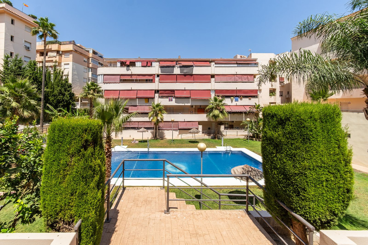 Middle Floor Apartment bilde 6