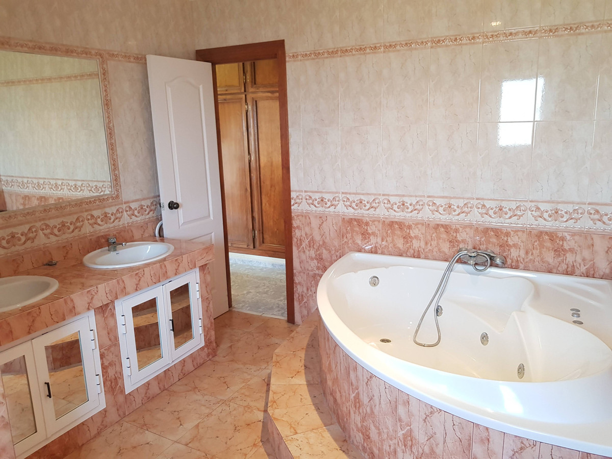 Detached Villa bilde 28