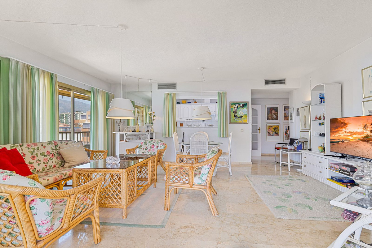 Middle Floor Apartment bilde 7