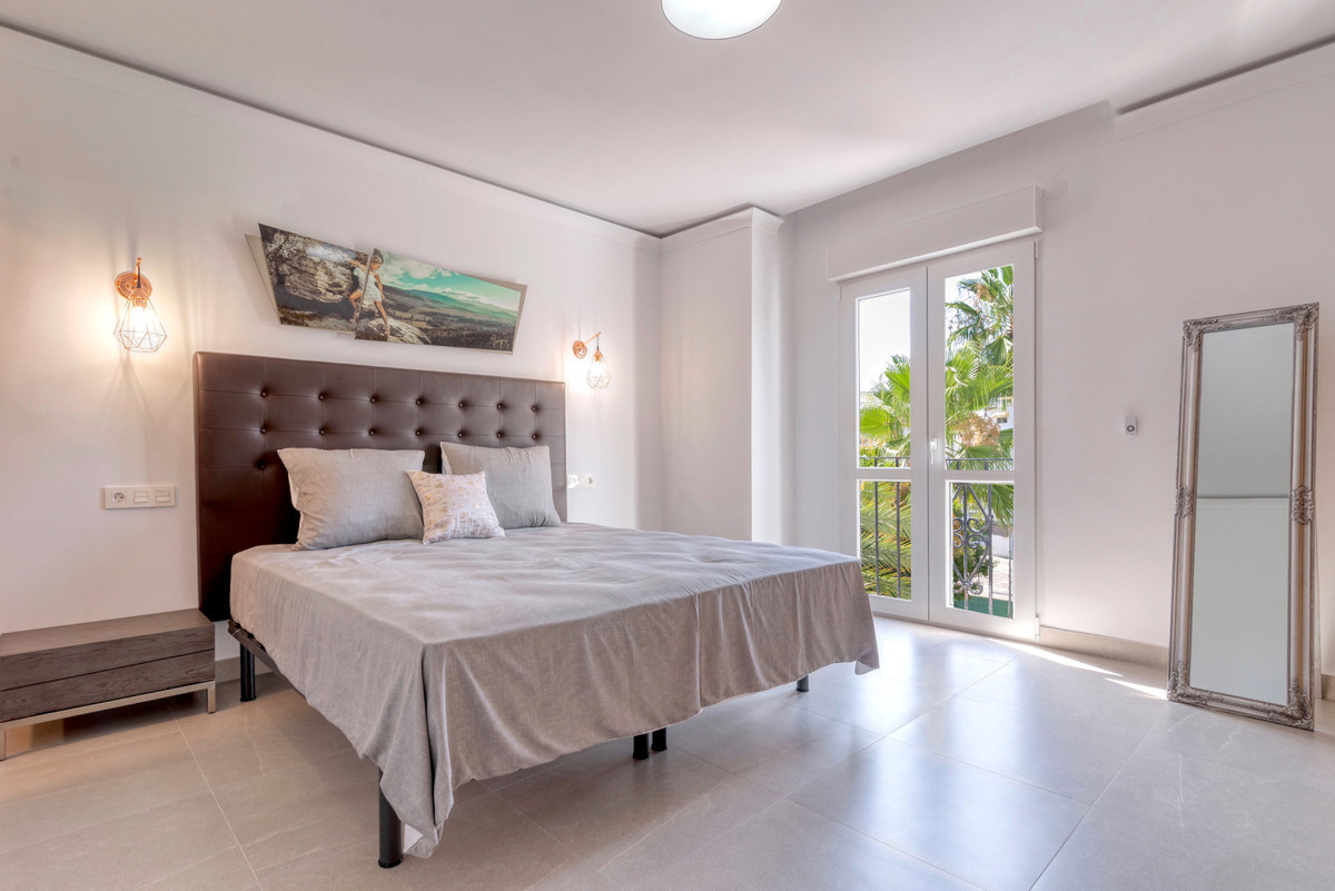 Middle Floor Apartment bilde 6
