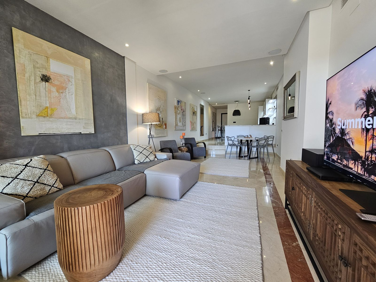 Middle Floor Apartment bilde 6