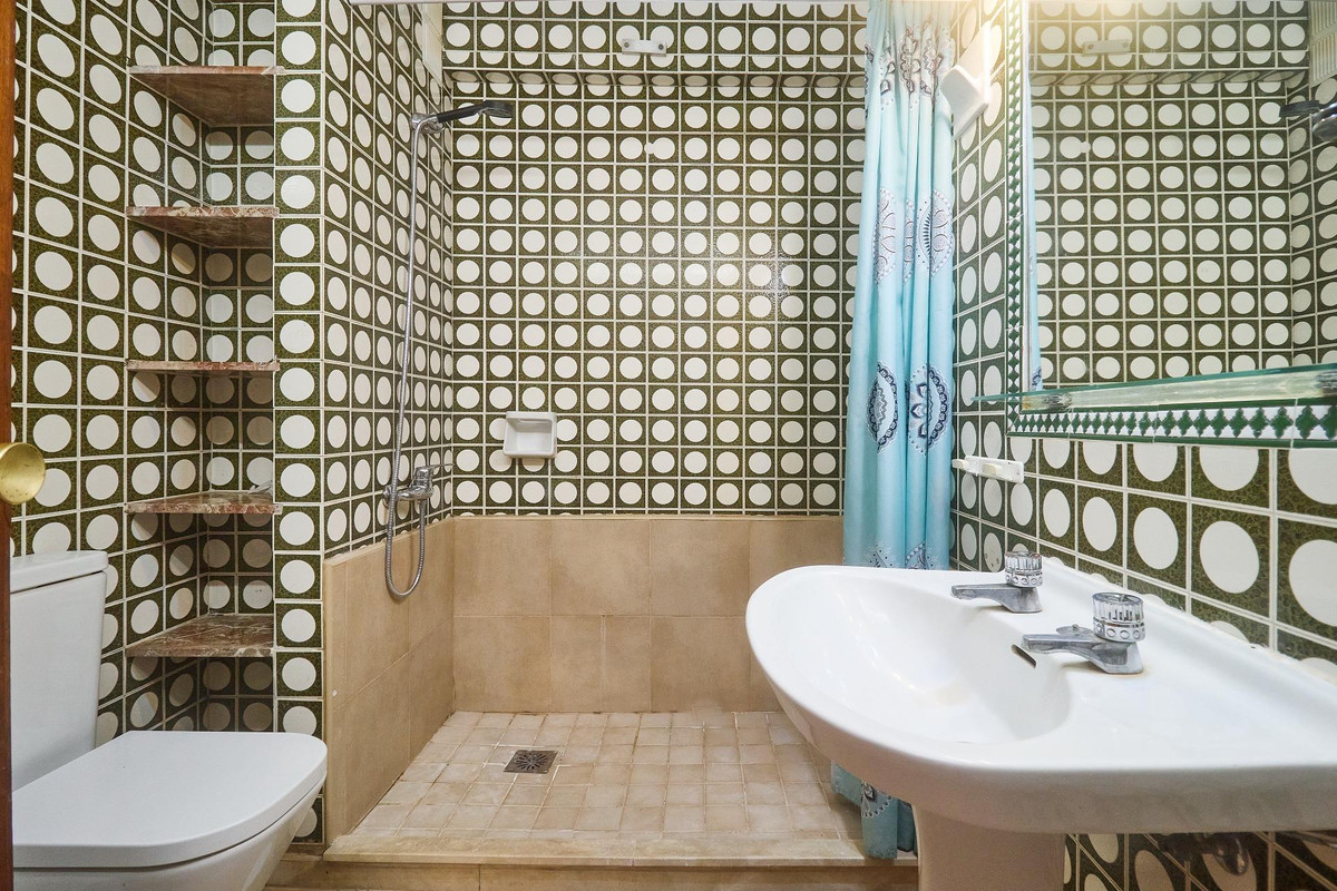 Middle Floor Apartment bilde 28
