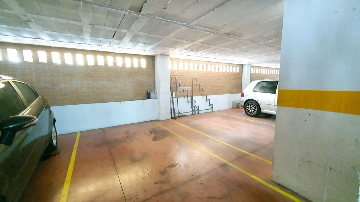 Middle Floor Apartment bilde 27