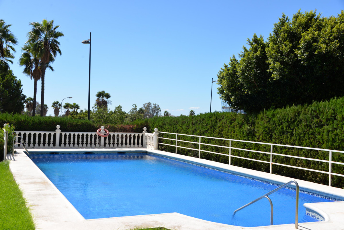 Middle Floor Apartment bilde 13