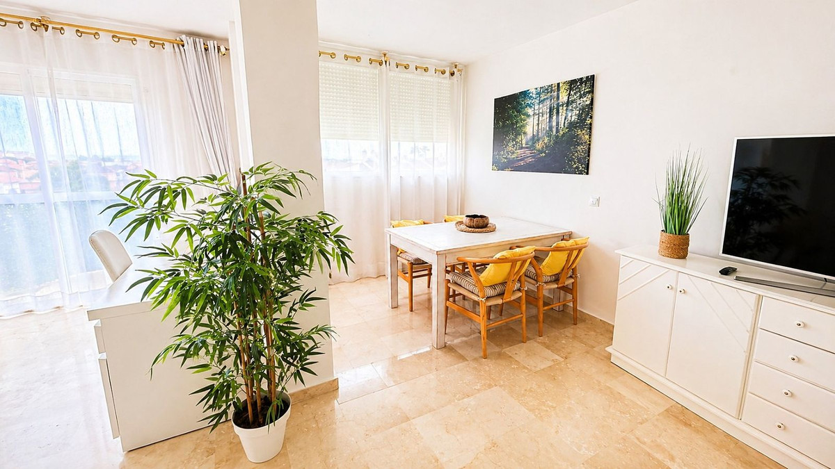 Middle Floor Apartment bilde 8