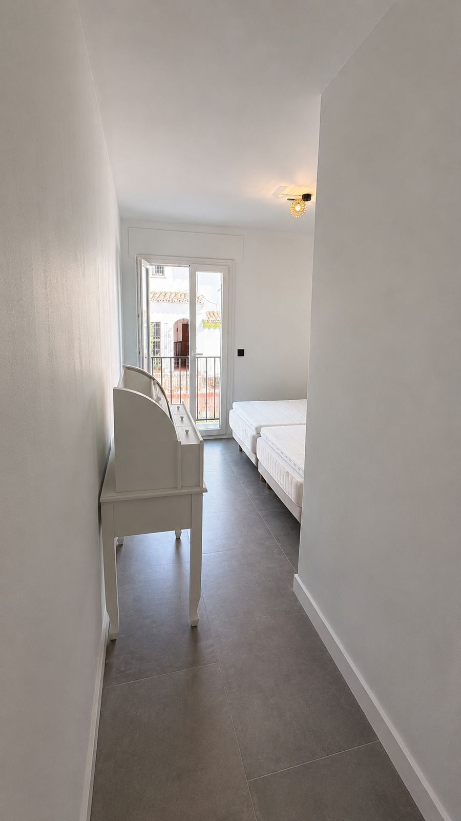 Middle Floor Apartment bilde 26