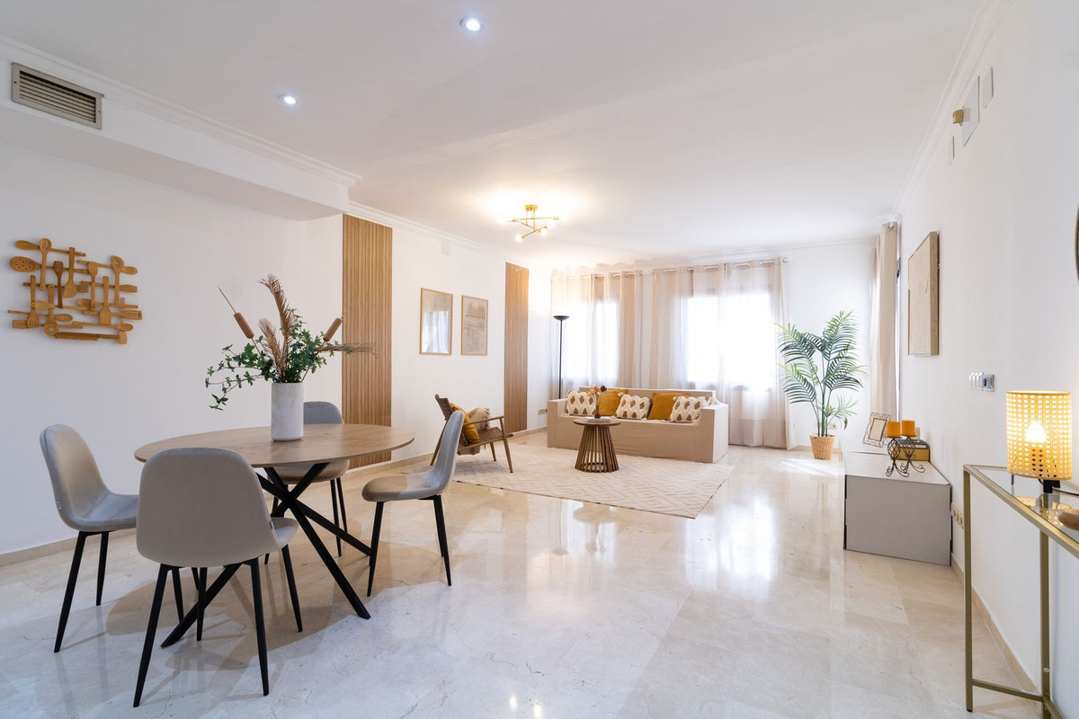 Middle Floor Apartment bilde 1