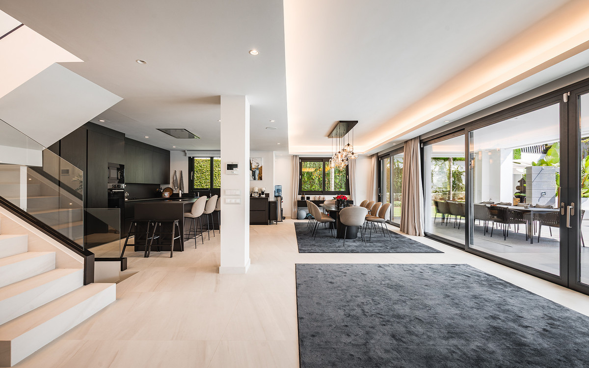 Detached Villa bilde 2