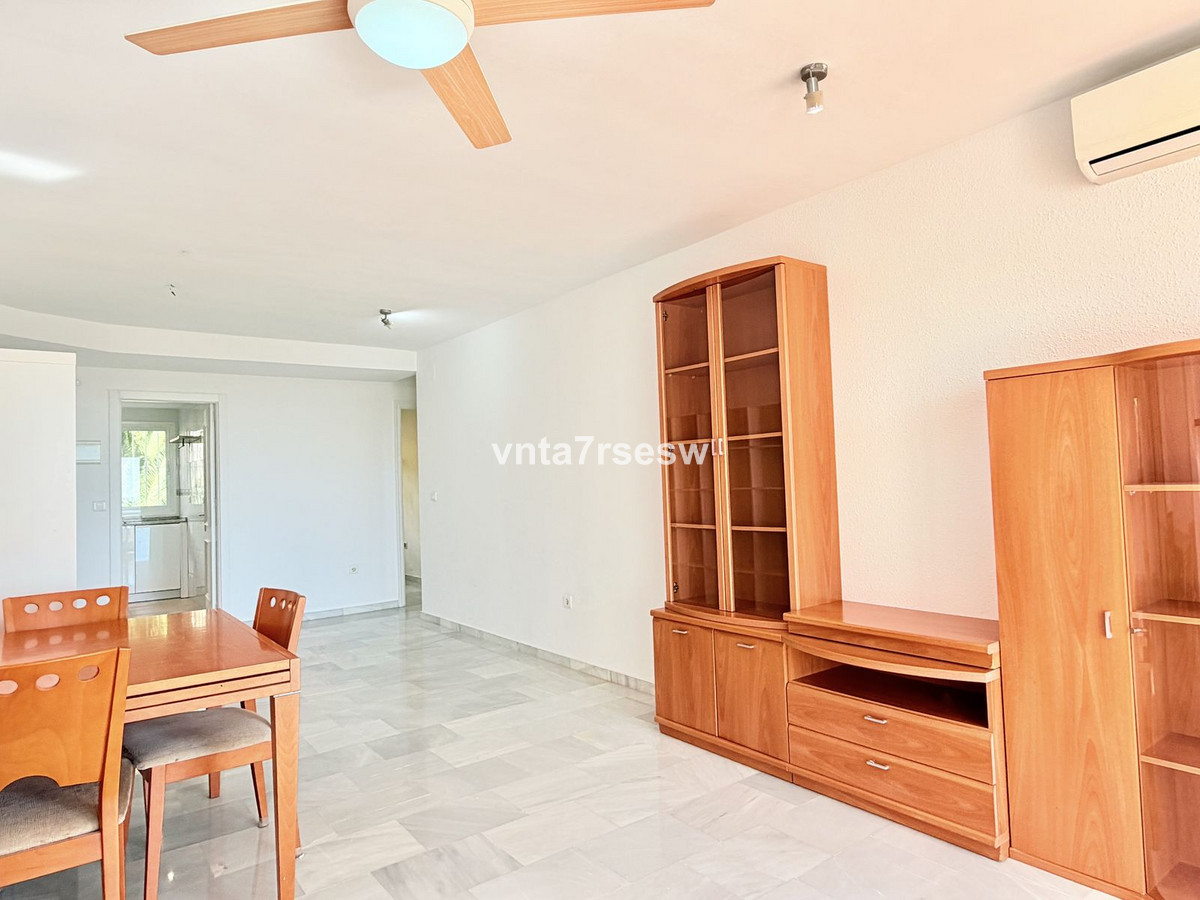 Middle Floor Apartment bilde 3
