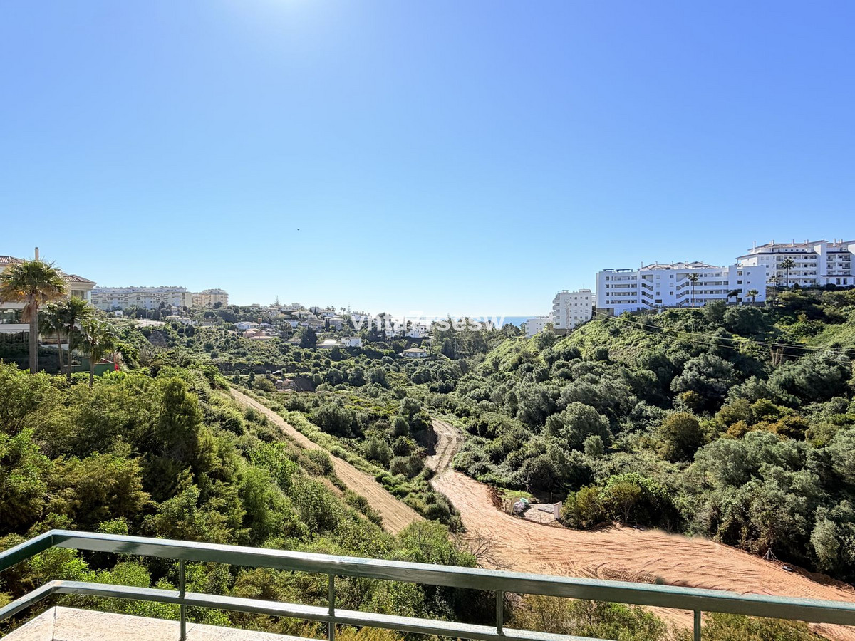 Middle Floor Apartment bilde 10