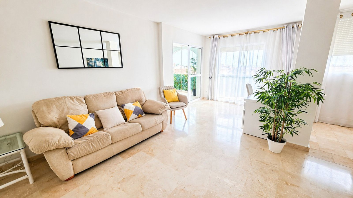 Middle Floor Apartment bilde 6