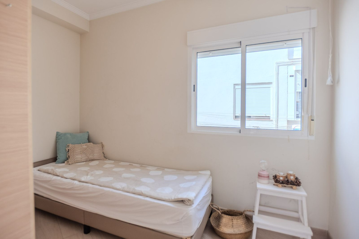 Middle Floor Apartment bilde 22