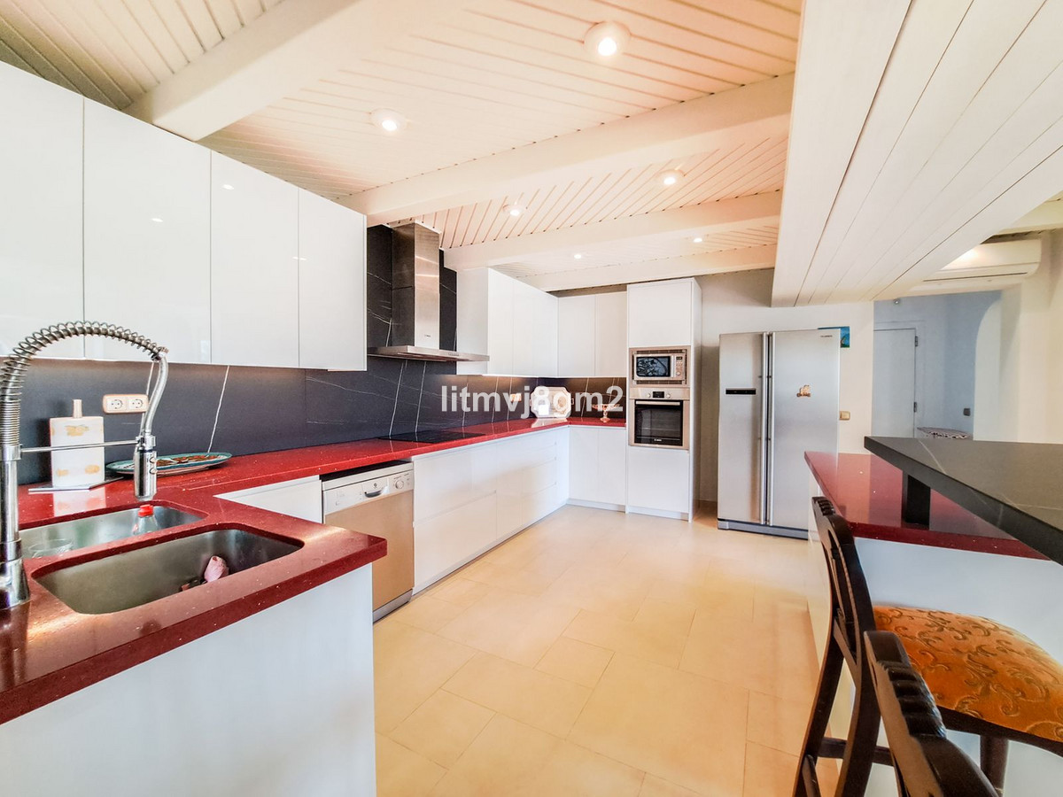 Detached Villa bilde 25