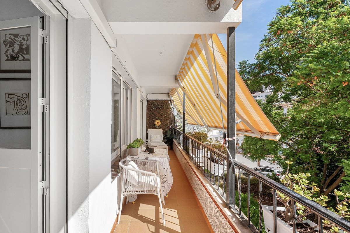 Middle Floor Apartment bilde 11