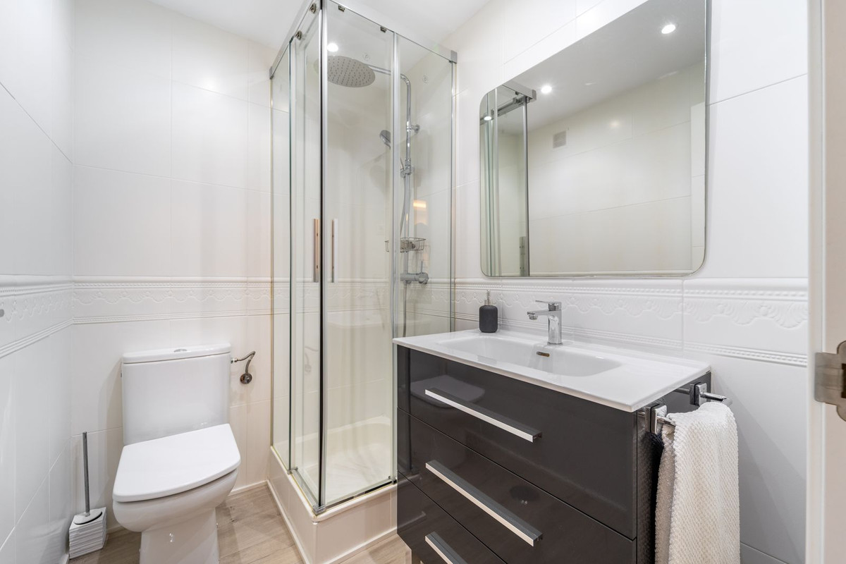 Middle Floor Apartment bilde 21