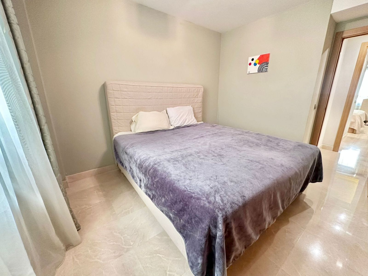Middle Floor Apartment bilde 12