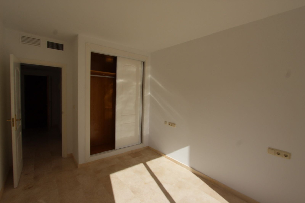 Middle Floor Apartment bilde 9