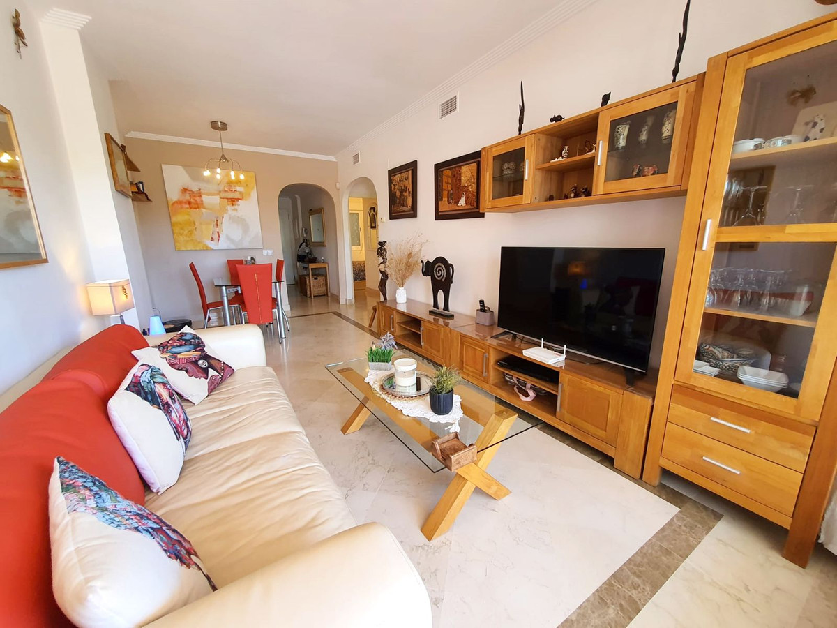 Middle Floor Apartment bilde 3