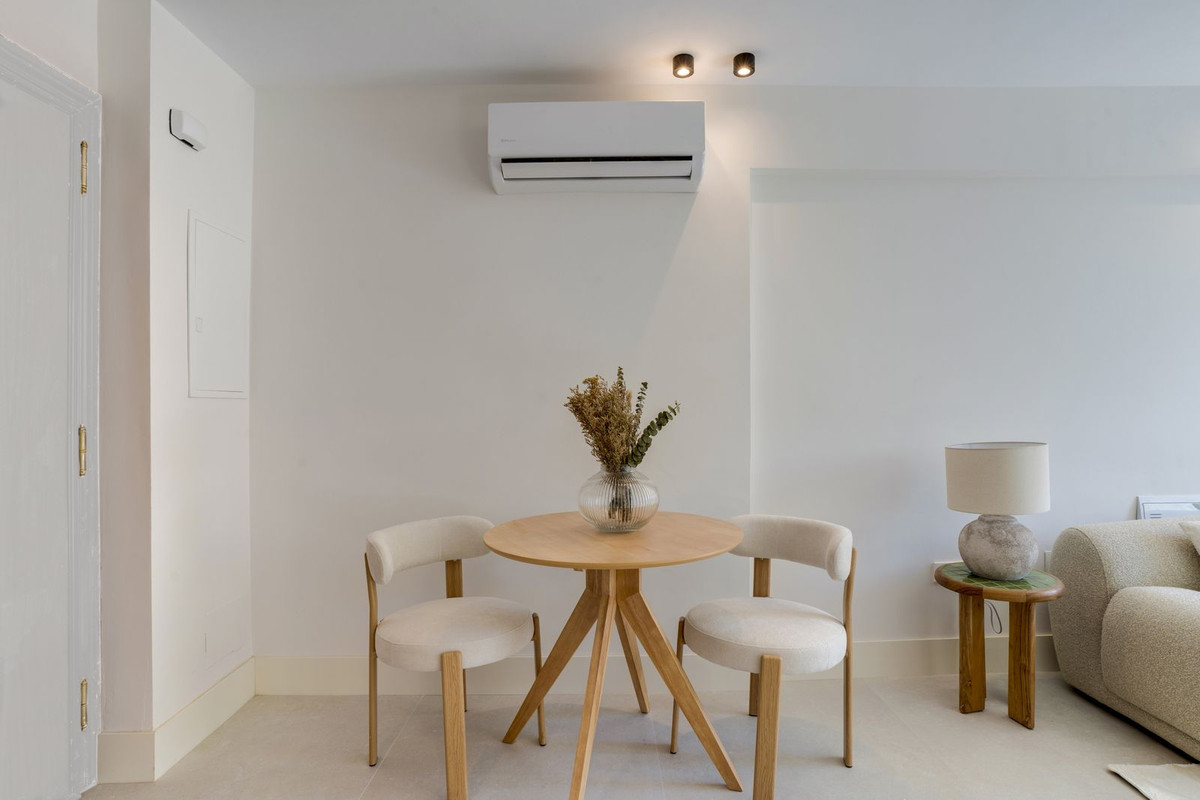 Middle Floor Apartment bilde 11