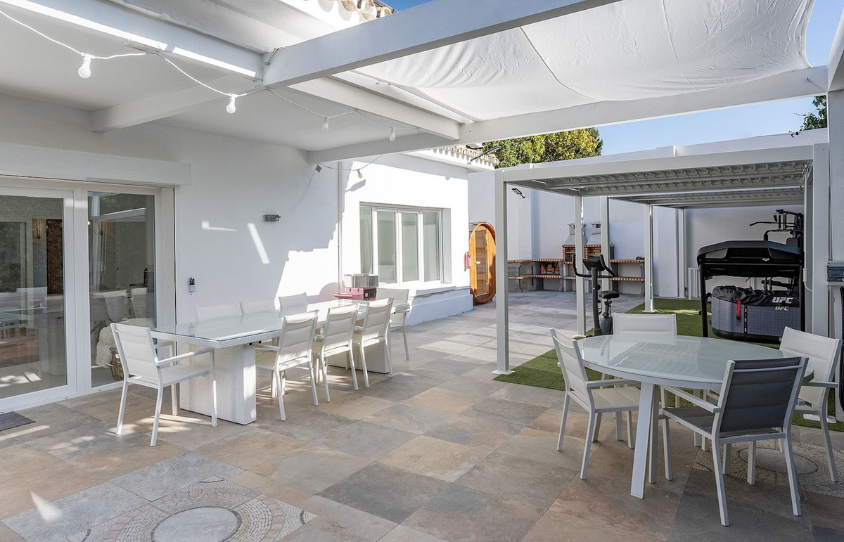 Detached Villa bilde 61