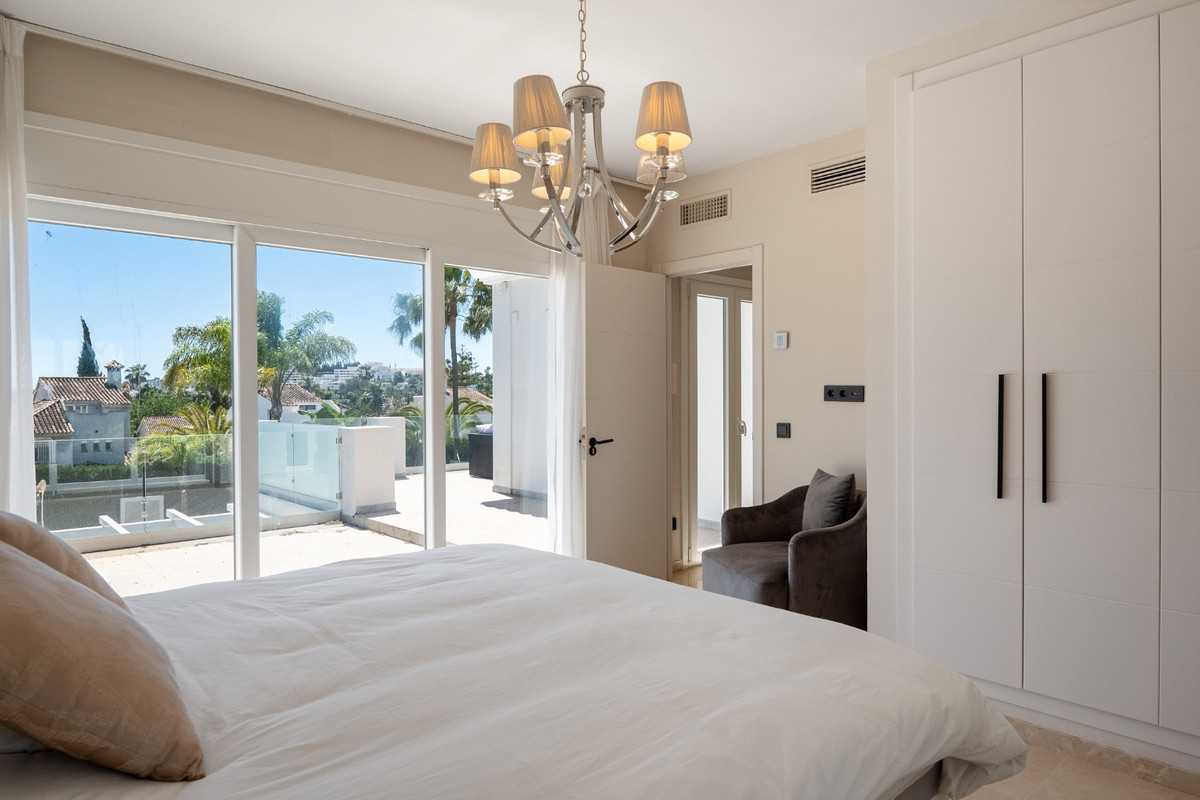 Detached Villa bilde 17