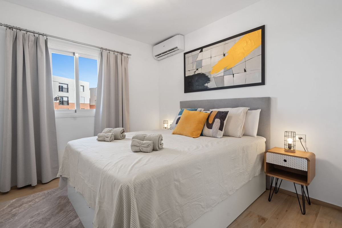Middle Floor Apartment bilde 8