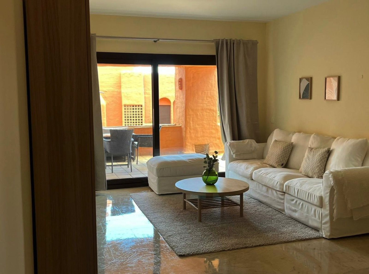 Middle Floor Apartment bilde 2