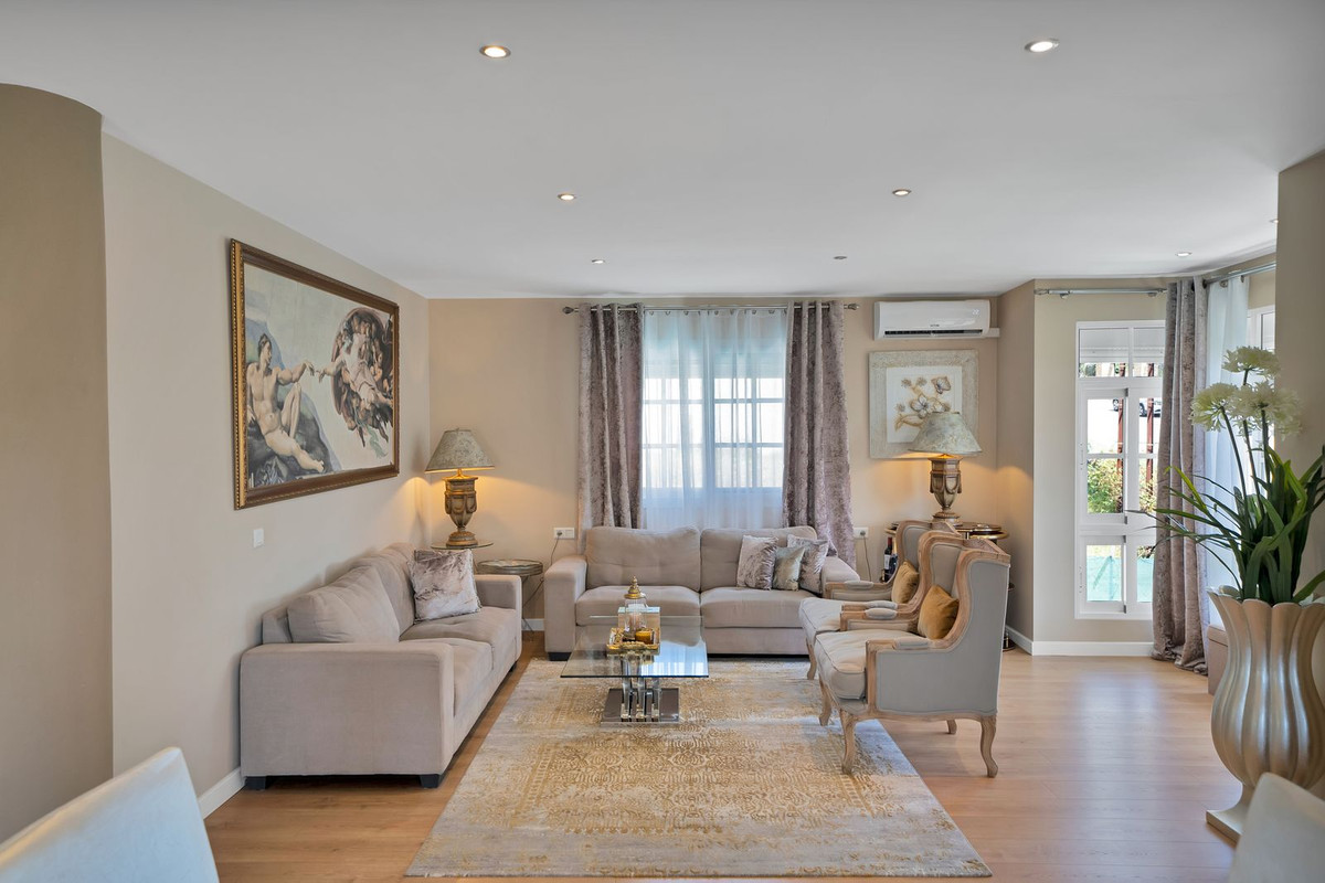 Detached Villa bilde 39