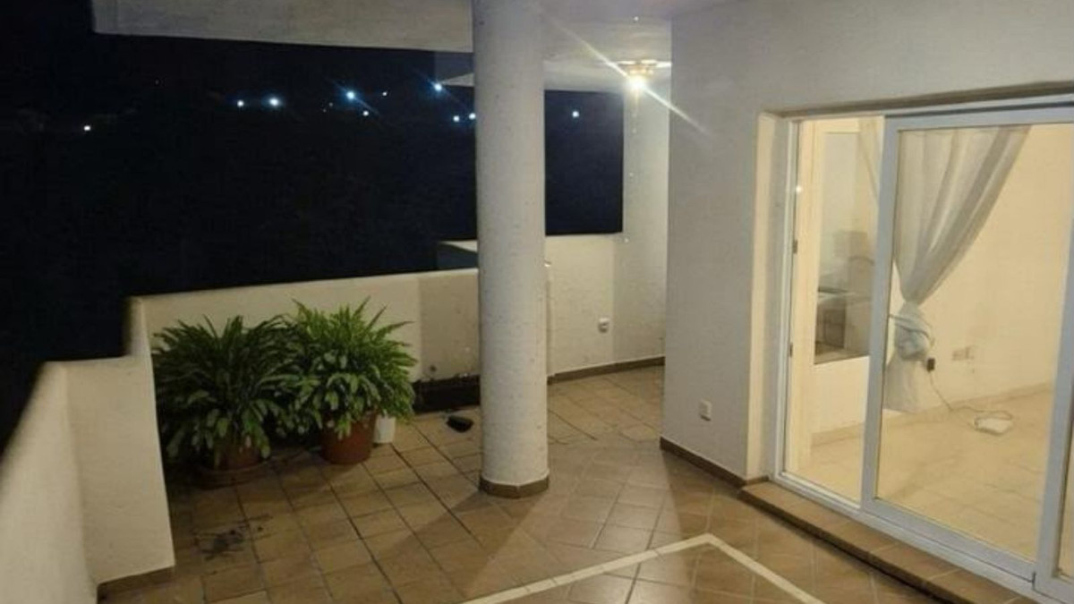 Middle Floor Apartment bilde 16