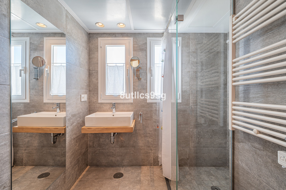 Detached Villa bilde 31